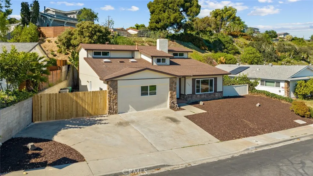 https://cdn.realtyfeed.com/cdn/127/306664992/ada423641995f04be4ee0acb3fd929c5.webp