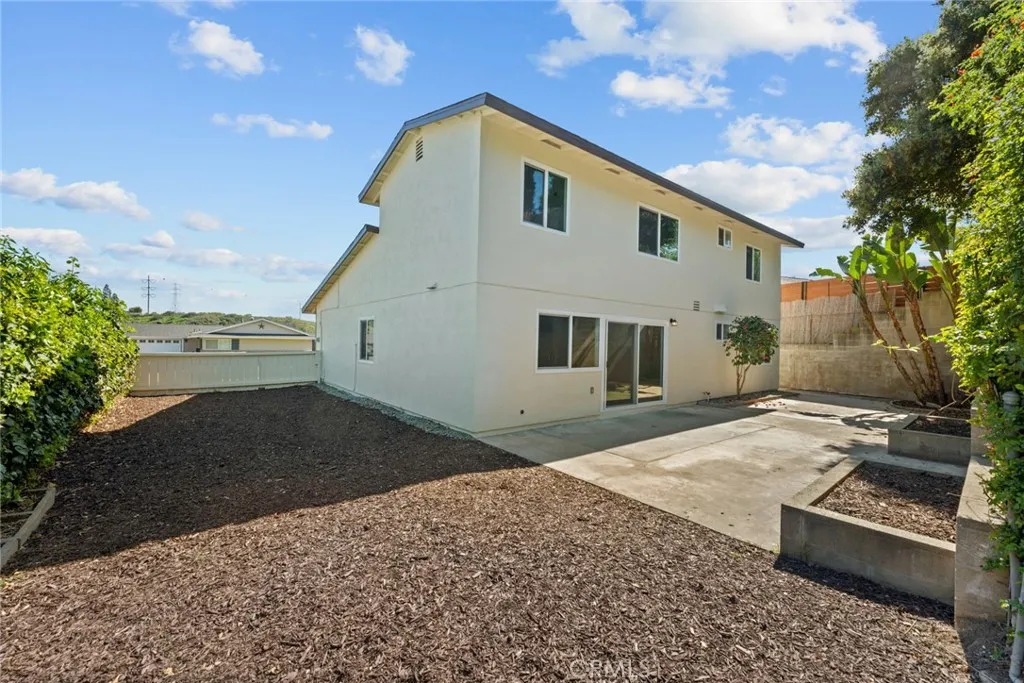 https://cdn.realtyfeed.com/cdn/127/306664992/fb4169789916ed9afdb07a34d69a93d2.webp