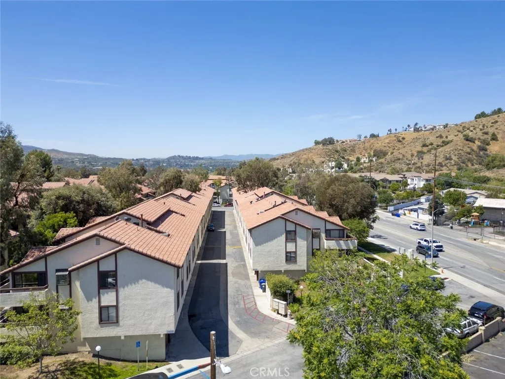 28031 Sarabande Lane Unit 128, Canyon Country, CA 91387 - Photo 4 of 26, Canyon Country, CA
