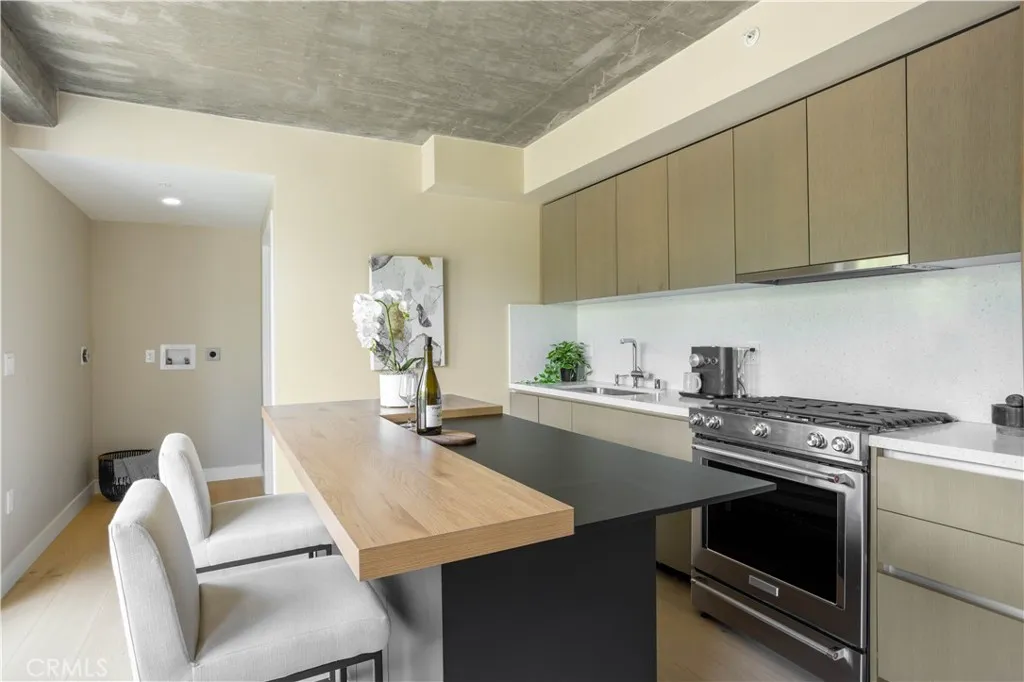 380 Cordova Street Unit 105, Pasadena, CA 91101 - Photo 4 of 18, Pasadena, CA