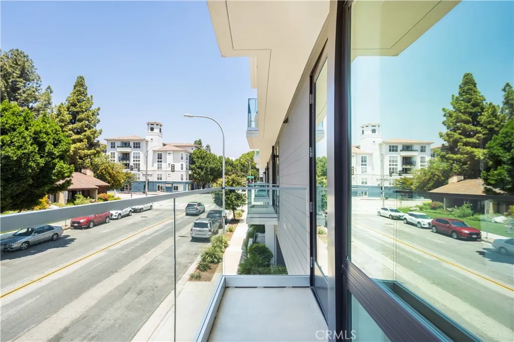380 Cordova Street Unit 105, Pasadena, CA 91101 - Photo 5 of 18, Pasadena, CA