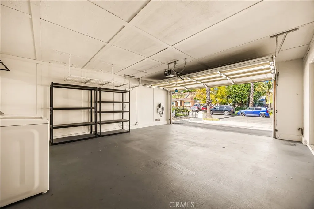 https://cdn.realtyfeed.com/cdn/127/306665162/395564088e5b558f72c8789470fe9e13.webp