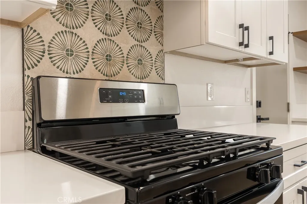 https://cdn.realtyfeed.com/cdn/127/306665162/b28a4fa32b7a3ecad52667b743d492ed.webp