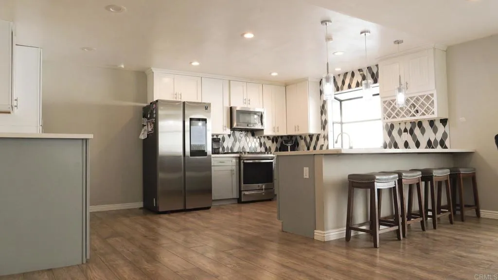 https://cdn.realtyfeed.com/cdn/127/306665180/f4a7461e1722c13e211e64dd20f10644.webp
