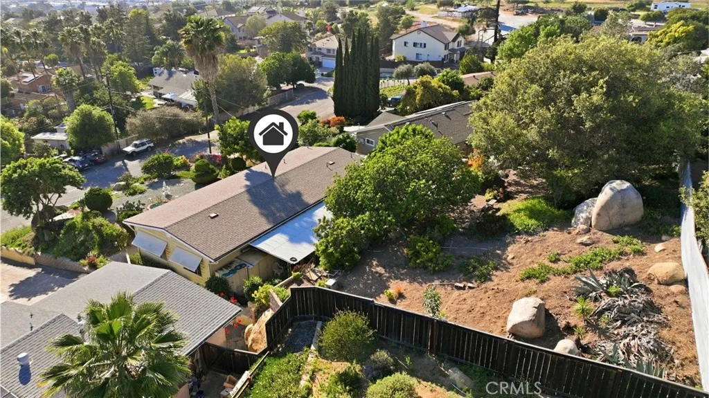 https://cdn.realtyfeed.com/cdn/127/306665183/74caf45ab2d399eb9e6cf07cafd6669b.webp
