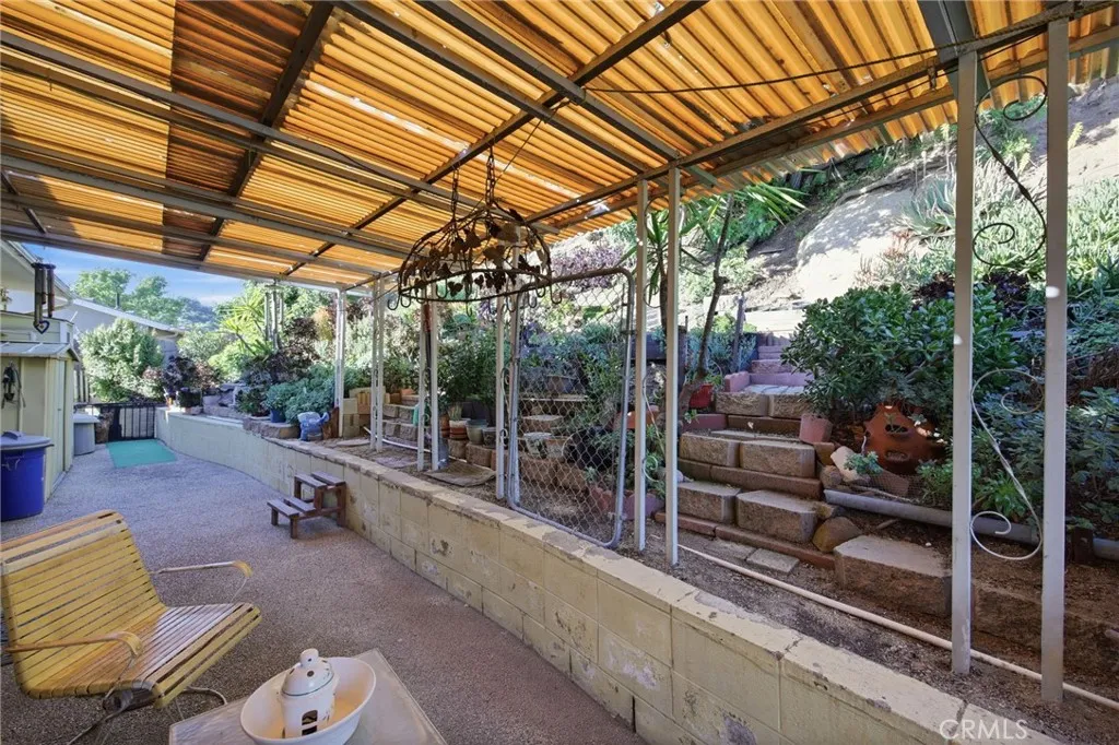 https://cdn.realtyfeed.com/cdn/127/306665183/f8d19e589d53d87a024d04a6f7d36e35.webp