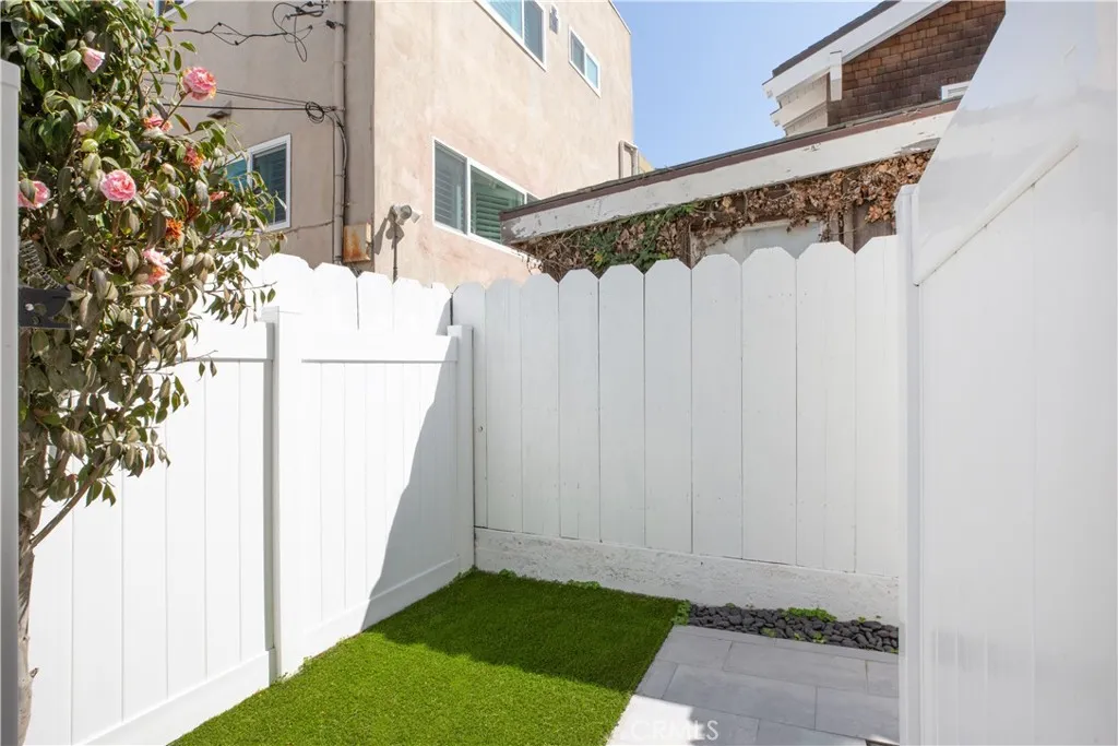 5537 Seaside Walk, Long Beach, CA, 90803