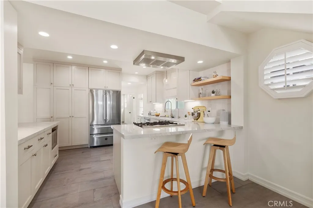 5537 Seaside Walk, Long Beach, CA, 90803