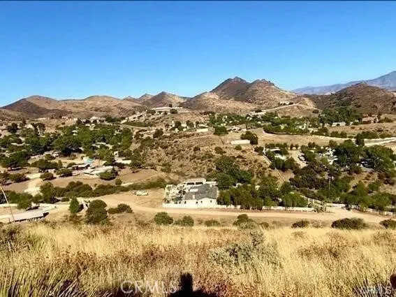 Agua Dulce, CA 91390