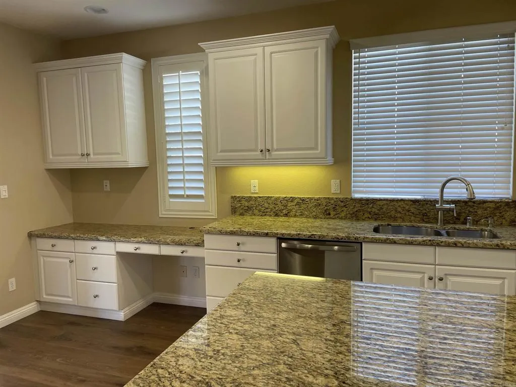 https://cdn.realtyfeed.com/cdn/127/306665238/1359509615396588f787619189a9db62.webp