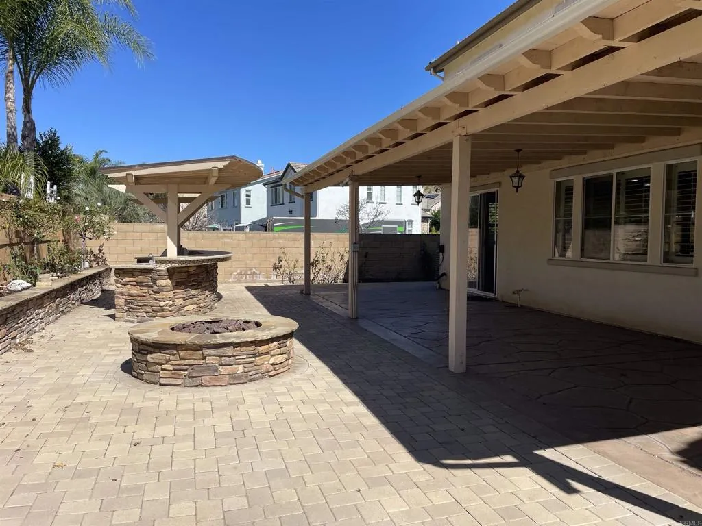 https://cdn.realtyfeed.com/cdn/127/306665238/7337f5487187c37a33de9f275ad544d4.webp