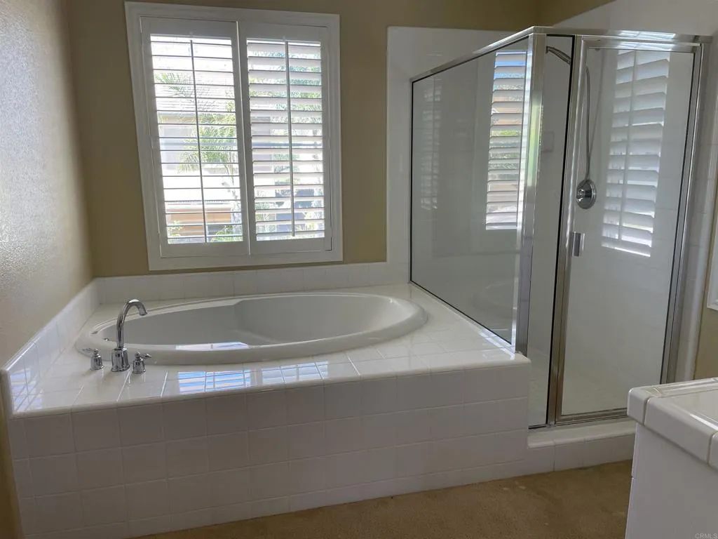 https://cdn.realtyfeed.com/cdn/127/306665238/d866f530b7ab704c1442bd9b7e04c7d7.webp