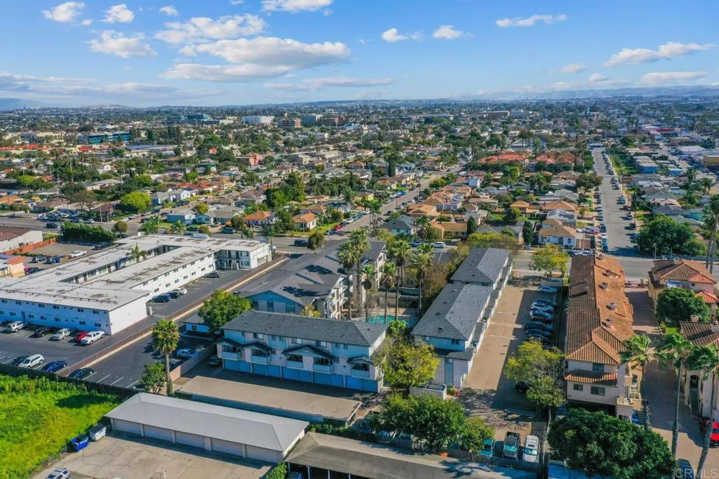 https://cdn.realtyfeed.com/cdn/127/306665251/9d5f9720a553e50df65930d966d95812.webp
