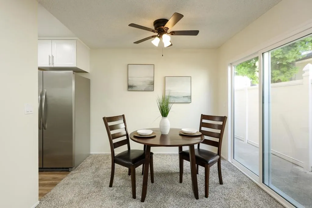 https://cdn.realtyfeed.com/cdn/127/306665262/114e8c7c9323a43462de2418238fd793.webp