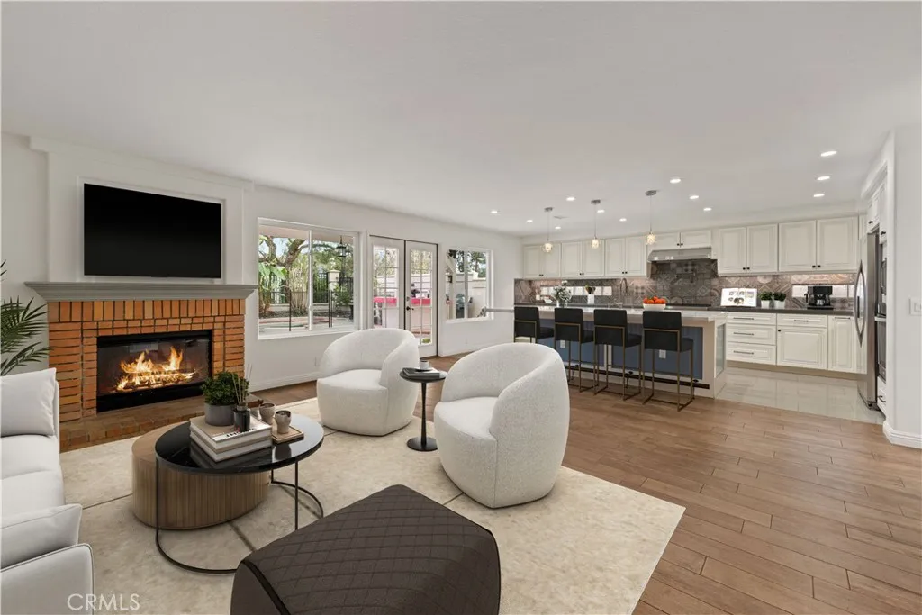 Mission Viejo, CA, 92692