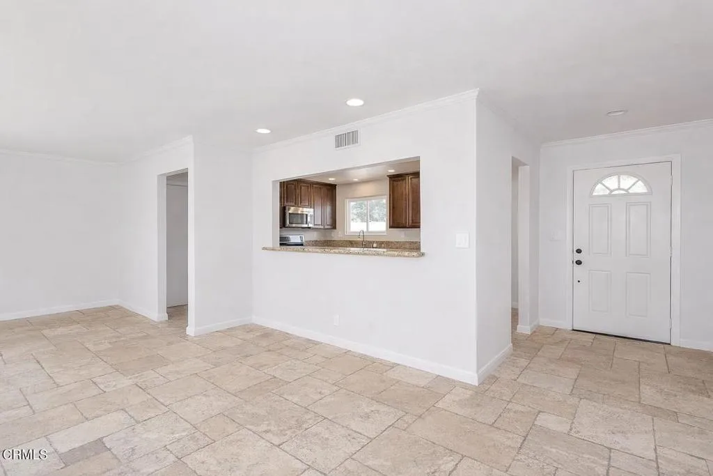 Thousand Oaks, CA 91360