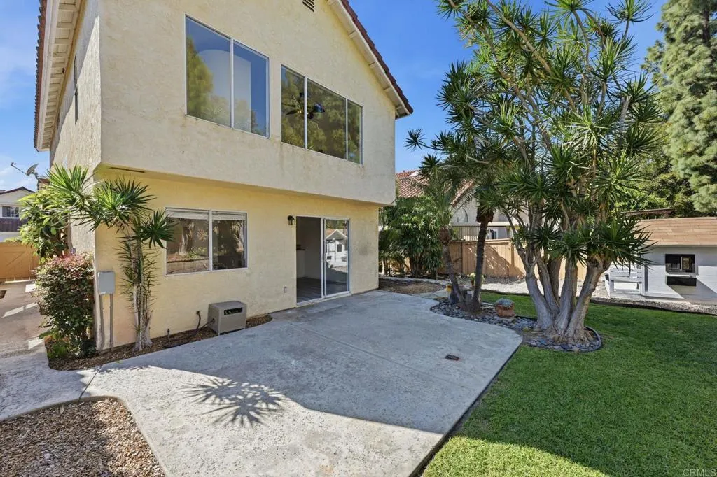 https://cdn.realtyfeed.com/cdn/127/306665297/67163bd3cb574bb31adf56e0f0a601dd.webp
