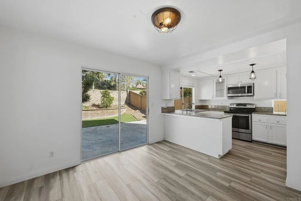 https://cdn.realtyfeed.com/cdn/127/306665297/fb3556886ca86613c91a380c5f357417.webp