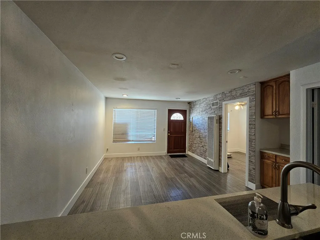 Photo #3: SW26046688 Listing: Photo #3