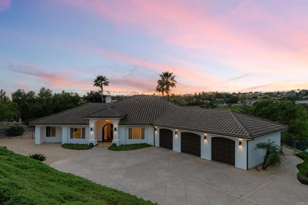 https://cdn.realtyfeed.com/cdn/127/306665381/afb66c65a2497b7dd29aa669d182ae73.webp