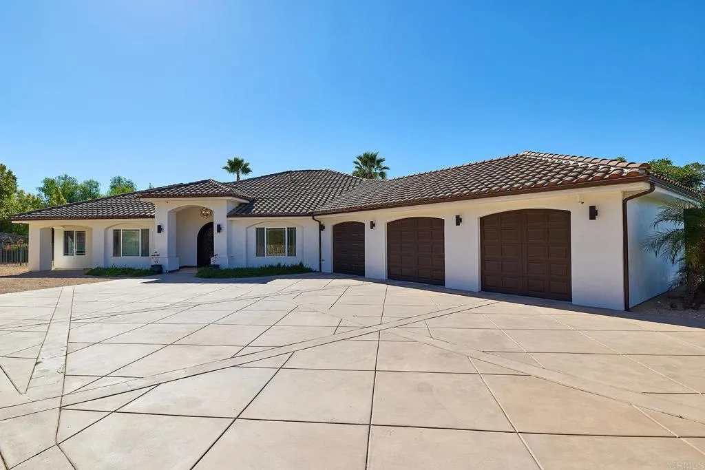 https://cdn.realtyfeed.com/cdn/127/306665381/fdeb199c4b17576b6d02f52b195f9b66.webp