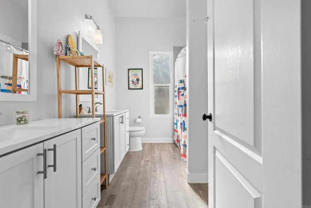 https://cdn.realtyfeed.com/cdn/127/306665383/28d0de6b162eda9bae39e6af436e1ab9.webp