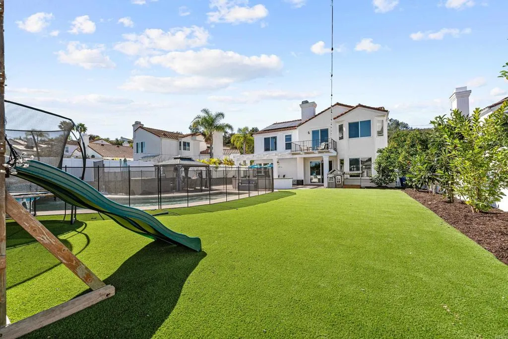 https://cdn.realtyfeed.com/cdn/127/306665383/93849d5103eafcead1a4411c24ba8757.webp