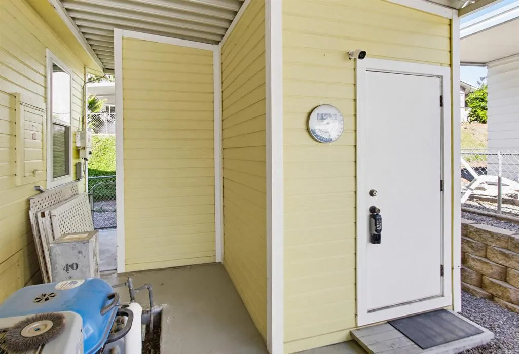 https://cdn.realtyfeed.com/cdn/127/306665529/4ba6fa66af18c4ffbae5e56b256c7bb0.webp