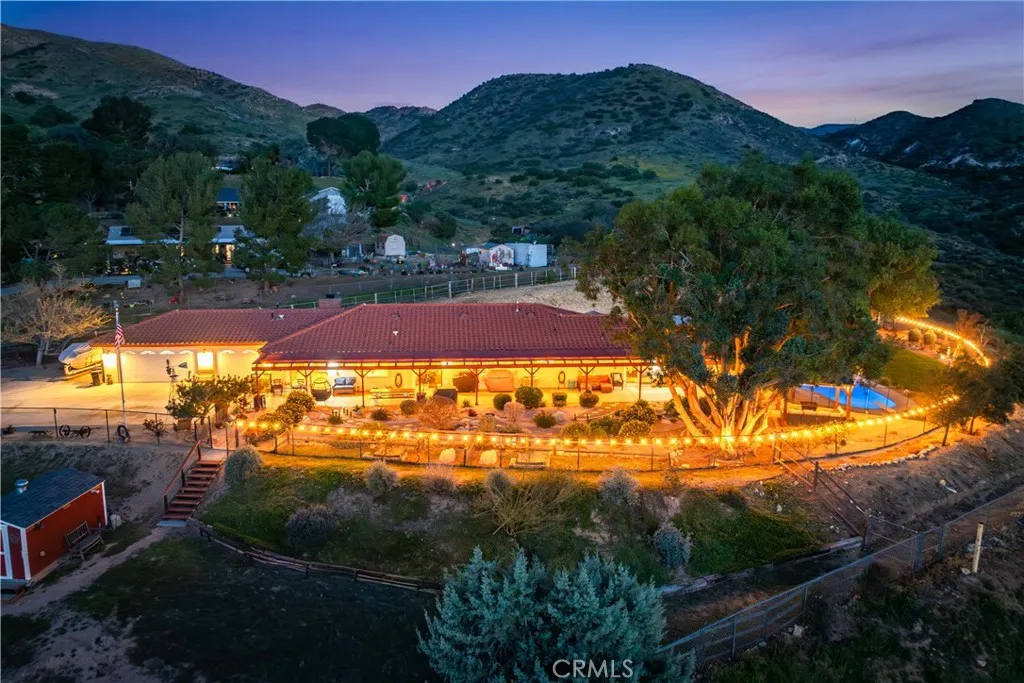 Acton, CA 93510