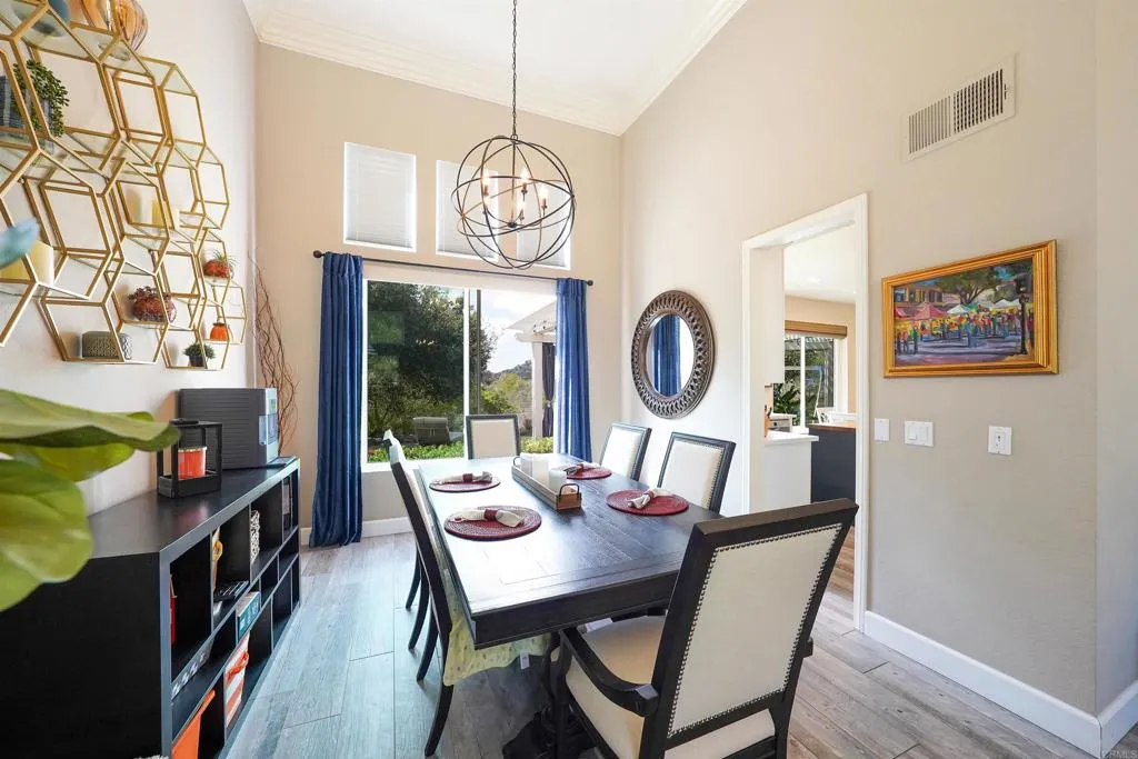 https://cdn.realtyfeed.com/cdn/127/306665574/3c4f08fd33dcb8ec8e61757568d364e0.webp