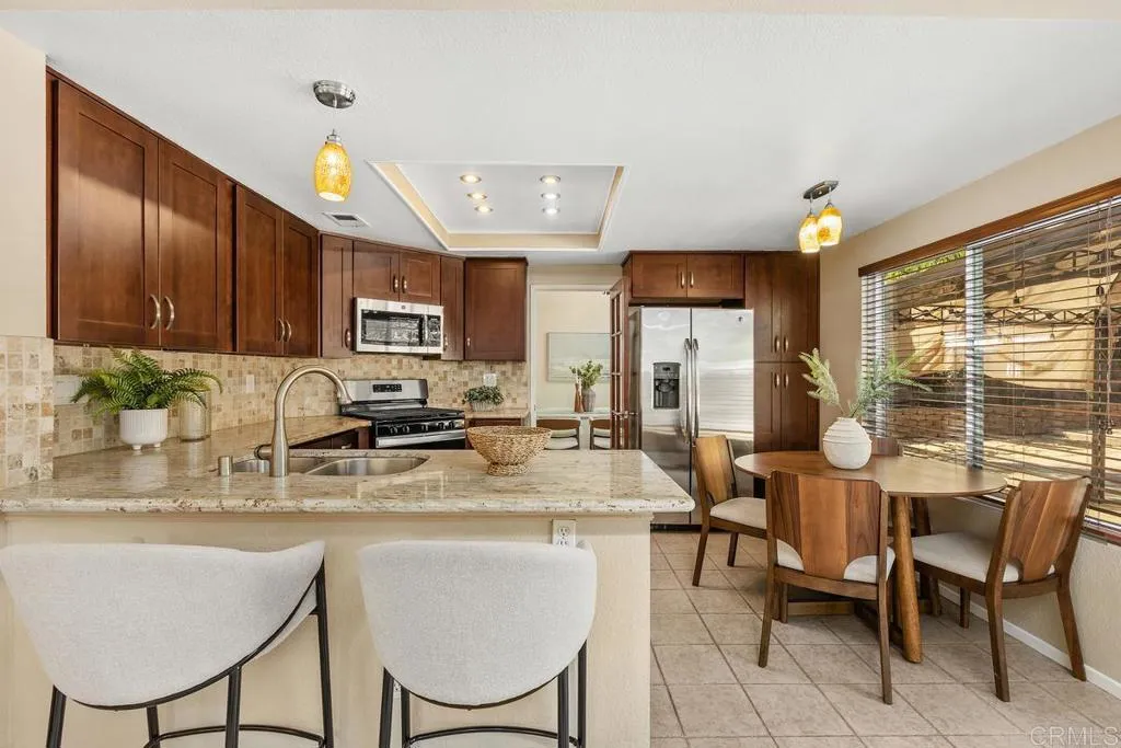 https://cdn.realtyfeed.com/cdn/127/306665581/9b8dbcbc669b0247d266b88a0d5dea73.webp