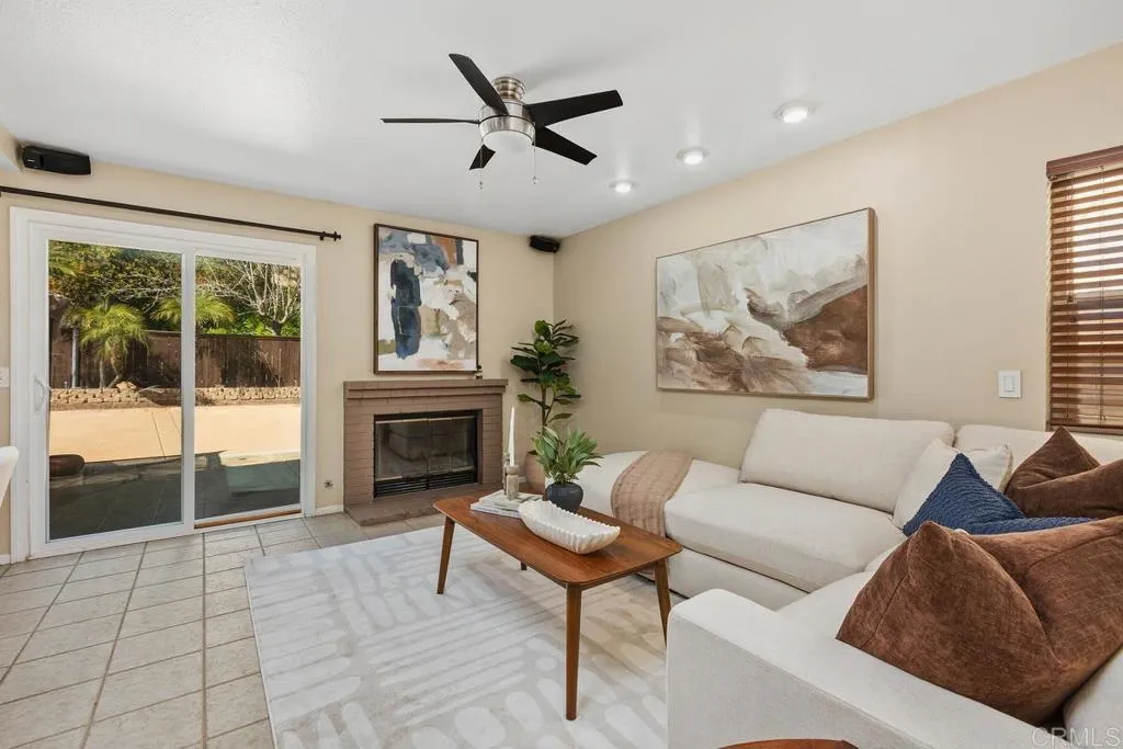 https://cdn.realtyfeed.com/cdn/127/306665581/f630ba058e1e750447c6f287e1d1f177.webp