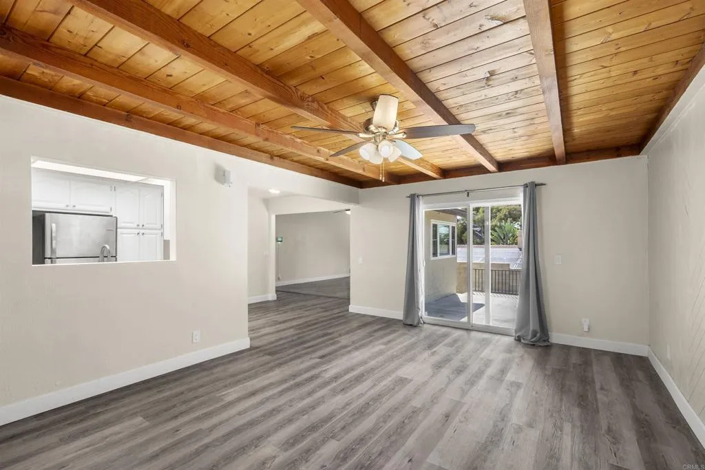 https://cdn.realtyfeed.com/cdn/127/306665592/baf6a62903cdd5dc78af69781cd8ad17.webp