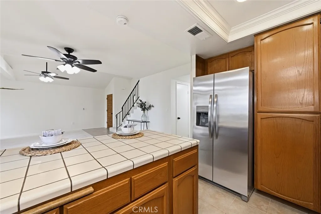 https://cdn.realtyfeed.com/cdn/127/306665607/0296fbeb674c37db5c70b6ca4fcc150a.webp