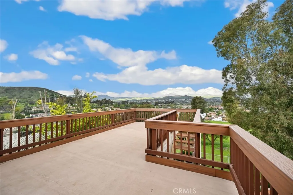 https://cdn.realtyfeed.com/cdn/127/306665607/5ca8435c4e76a4984e6e4f9311cbeb82.webp
