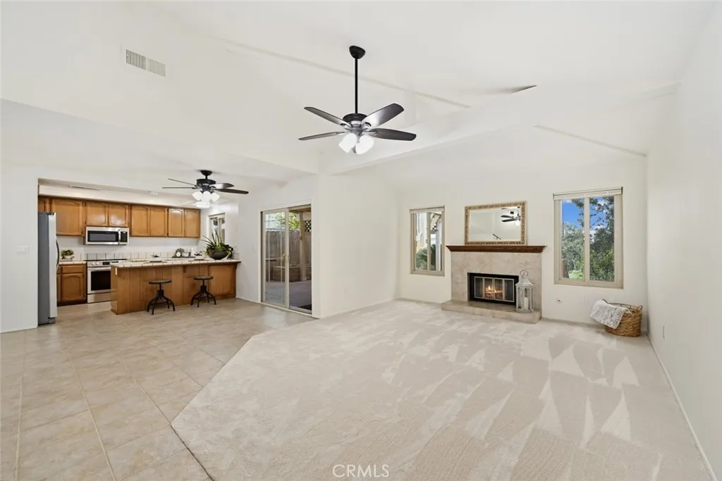 https://cdn.realtyfeed.com/cdn/127/306665607/ee97ca76f83ea8aee822ac4566c24efe.webp