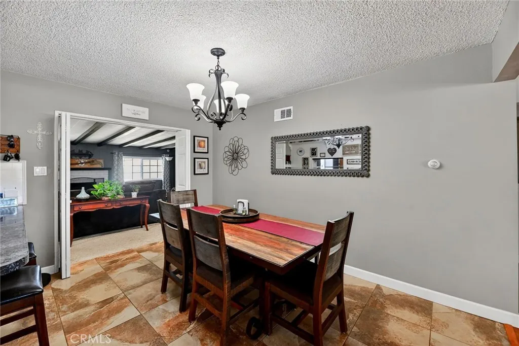 https://cdn.realtyfeed.com/cdn/127/306665651/6ba08e47dcfe28572c2985b38545dffe.webp