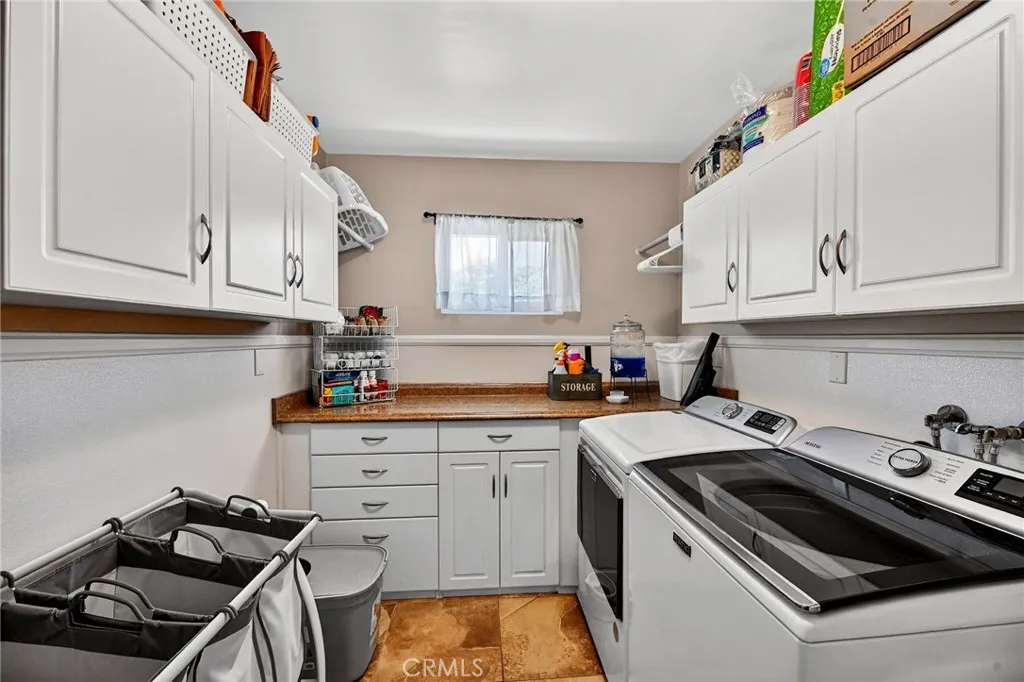 https://cdn.realtyfeed.com/cdn/127/306665651/833ccfb870d8177472478e1e9d90469c.webp