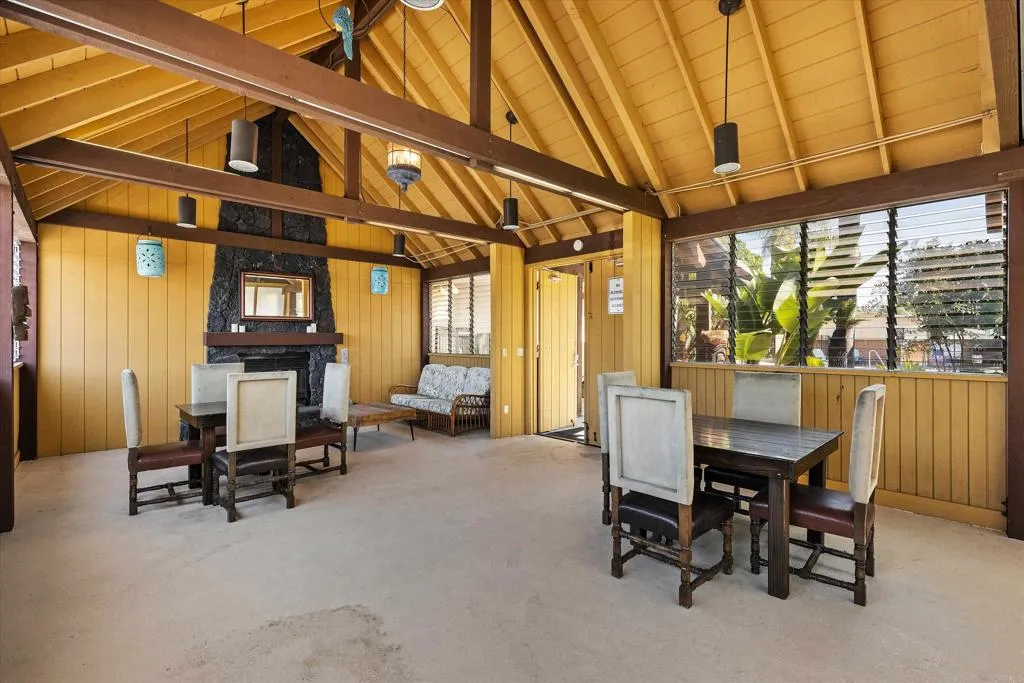 https://cdn.realtyfeed.com/cdn/127/306665685/8b6488763d516809360e1da4d4b6fb87.webp