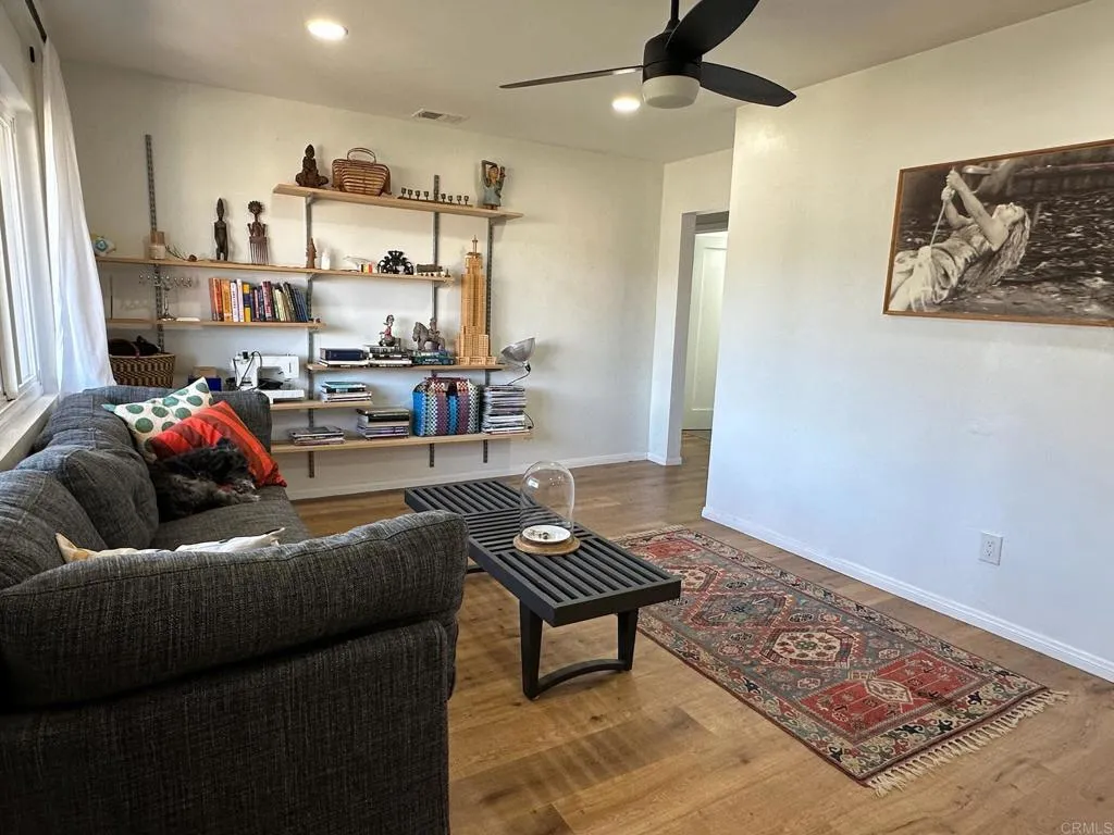 https://cdn.realtyfeed.com/cdn/127/306665704/89fb23faa02d89b2bb41c1c0f0530889.webp