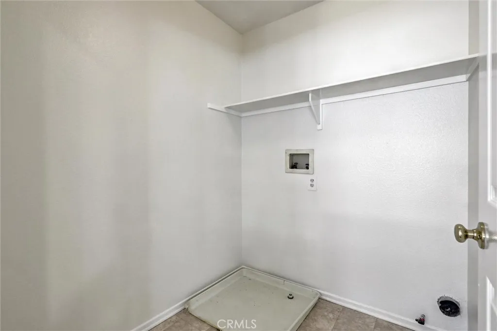 27 Ohio, Irvine, CA, 92606