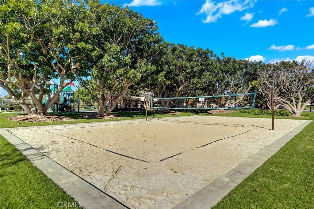 27 Ohio, Irvine, CA, 92606