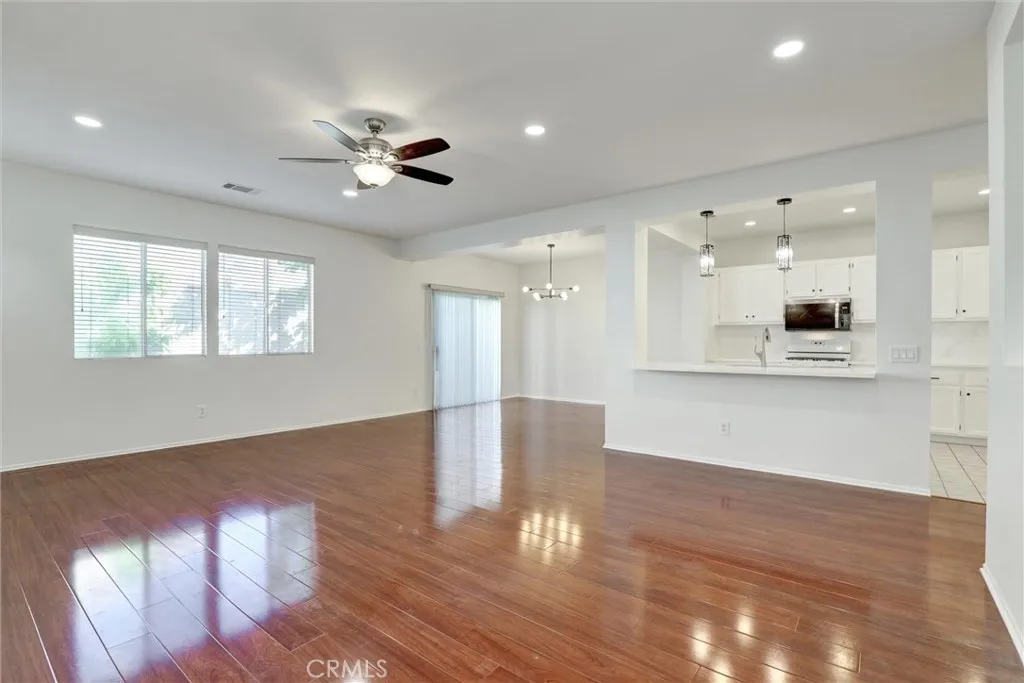 27 Ohio, Irvine, CA, 92606