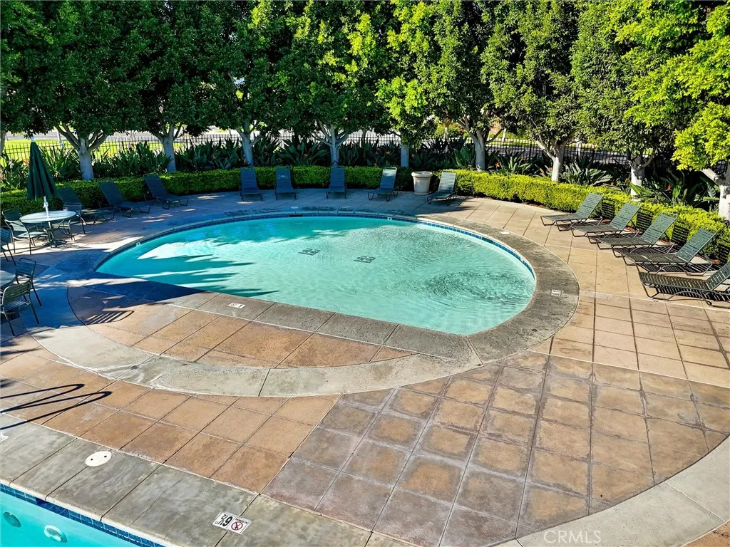 27 Ohio, Irvine, CA, 92606