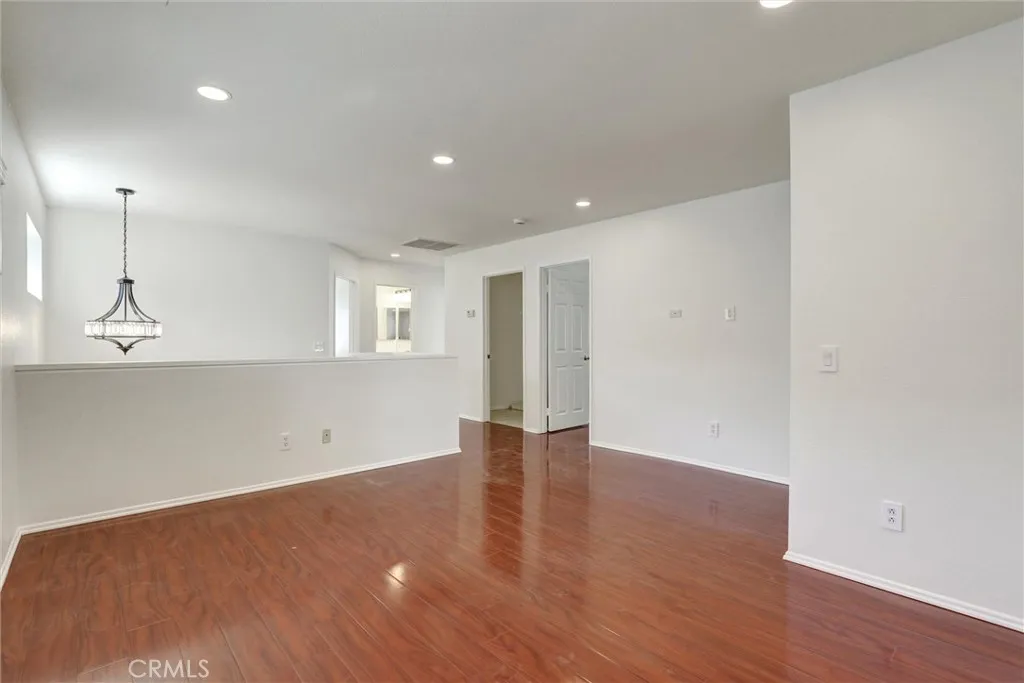 27 Ohio, Irvine, CA, 92606