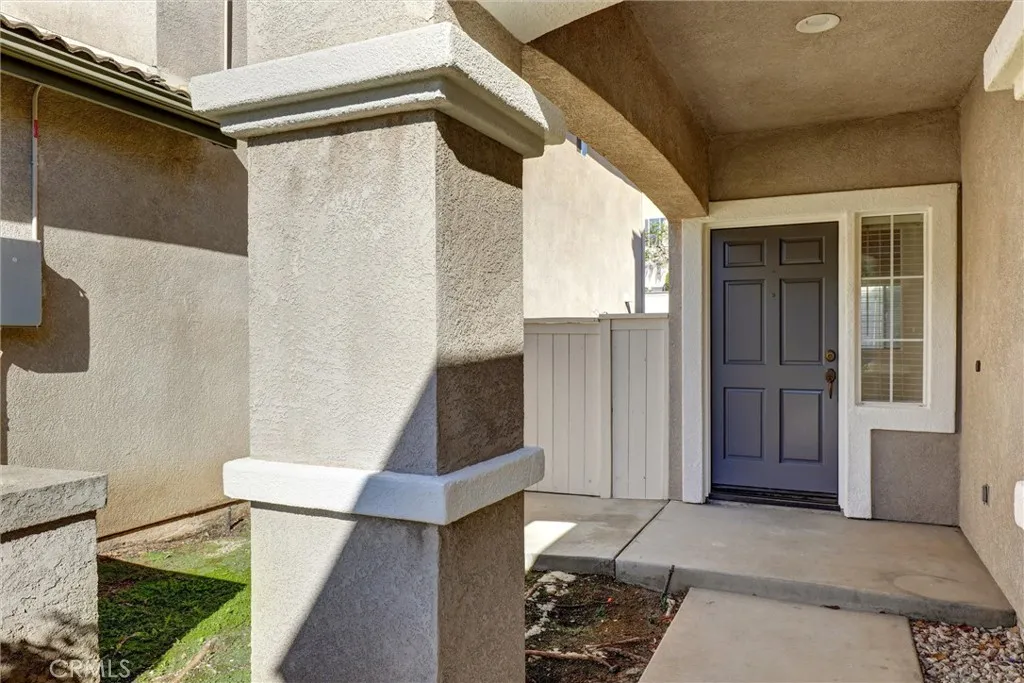 27 Ohio, Irvine, CA, 92606