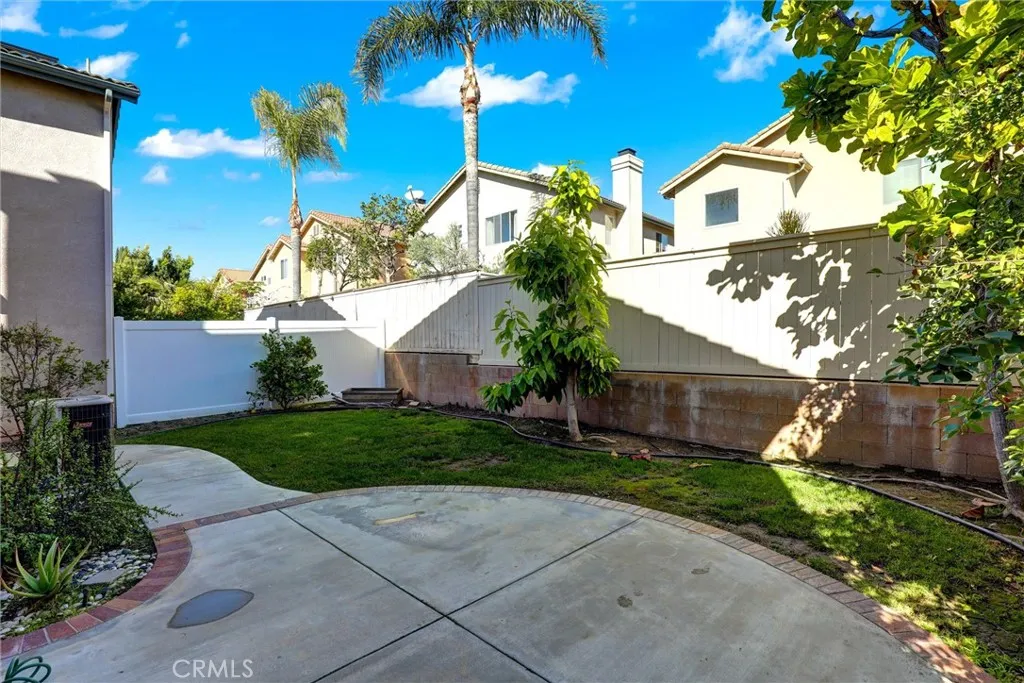 27 Ohio, Irvine, CA, 92606