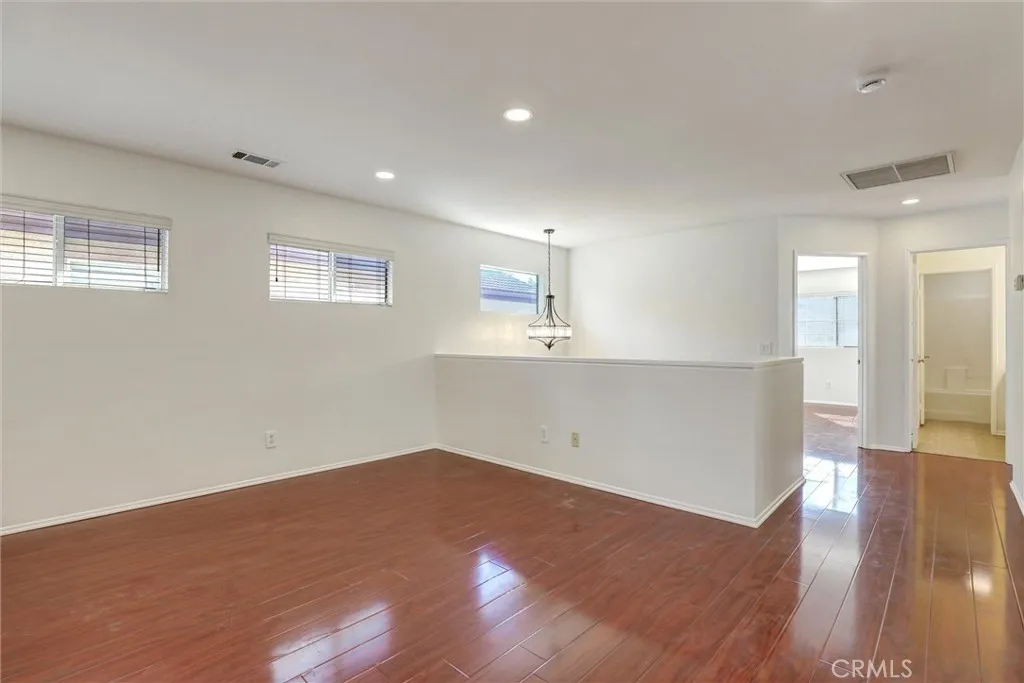 27 Ohio, Irvine, CA, 92606