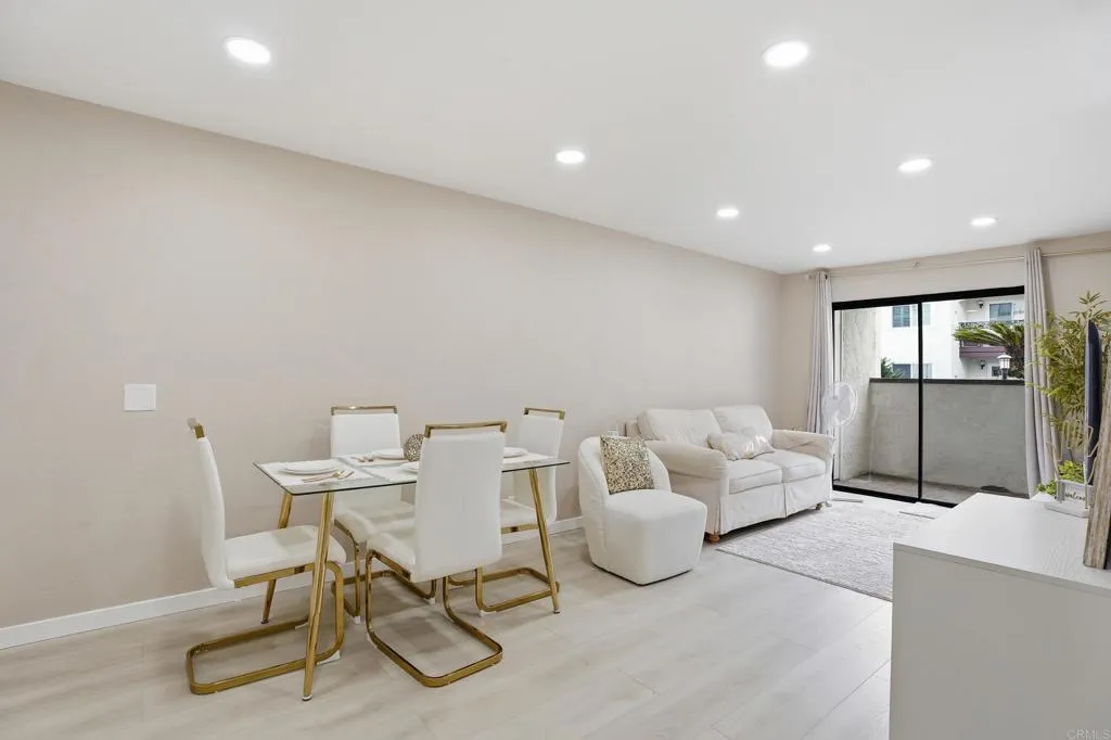 6350 Genesee Ave UNIT 107, San Diego, CA, 92122