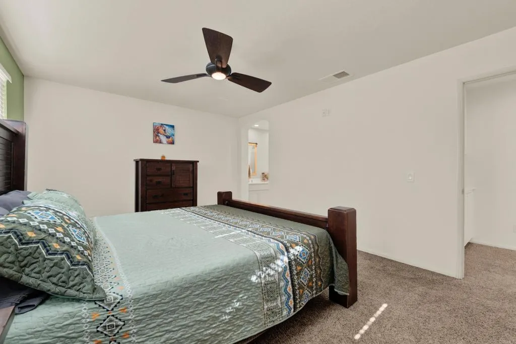 https://cdn.realtyfeed.com/cdn/127/306665777/14230e6bda82622a26fd3b838be2c7eb.webp